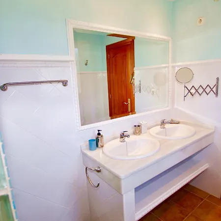 Villa Private Pool With Sea Views Near The By Costarentals - Ref 249